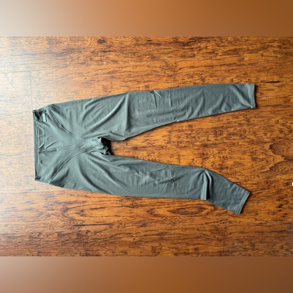 Women's Black High-Waisted Body Butter Leggings - Picture 2 of 5